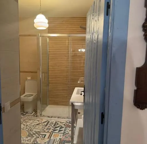 Casa Santiago * Эсаро