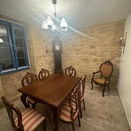 Casa Santiago Ézaro